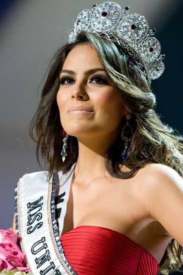 10 Reasons To Love Miss Universo Jimena Navarrete