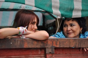 Dulce Maria and La Doña Carmen Salinas in a Movie