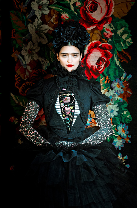 Frida Kahlo by Susan Bisovsky Frida Kahlo by Susan Bisovsky