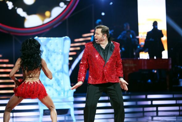 samy mira quien baila univision sexuality and latinos juanofwords samy mira quien baila univision sexuality and latinos juanofwords