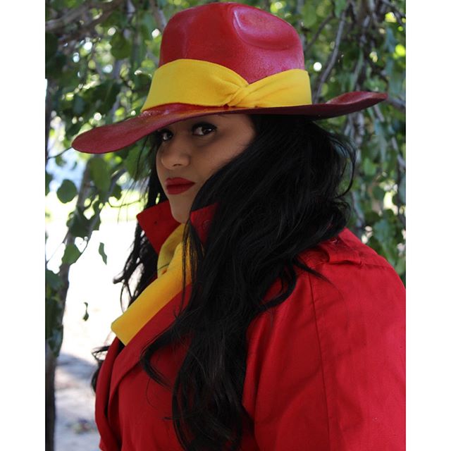 Dress up for Halloween: Carmen Sandiego